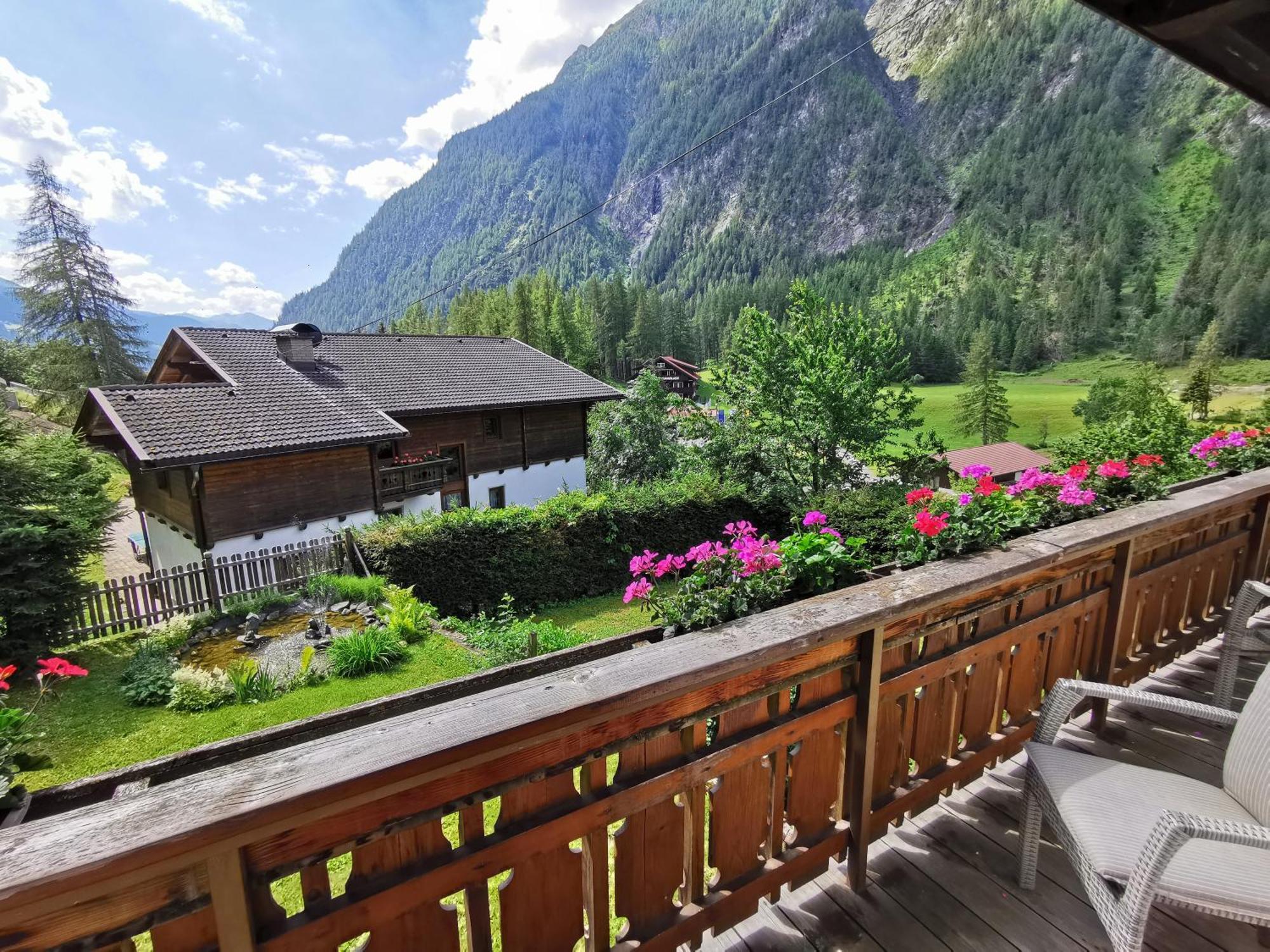 Haus Marienheim Bed & Breakfast Heiligenblut Exterior photo